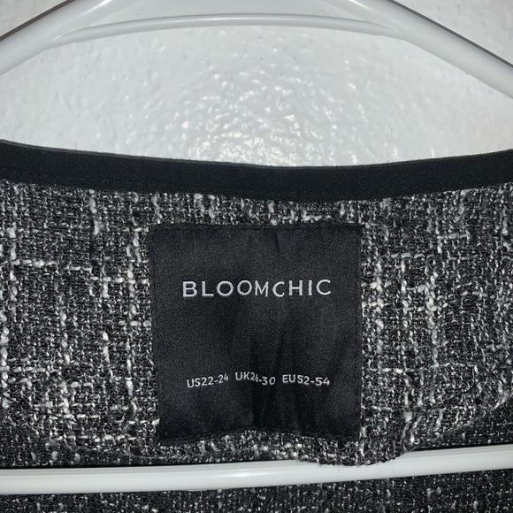 BloomChic Black and White Tweed Blazer - Picture 2 of 5